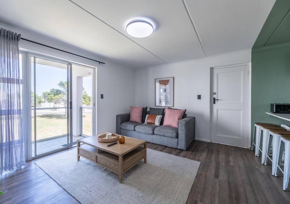 - Big Bay, Apartment Cape Town