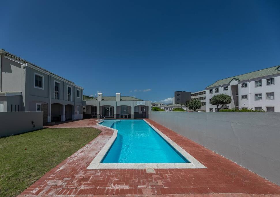 Apartment - Big Bay, Cape Town